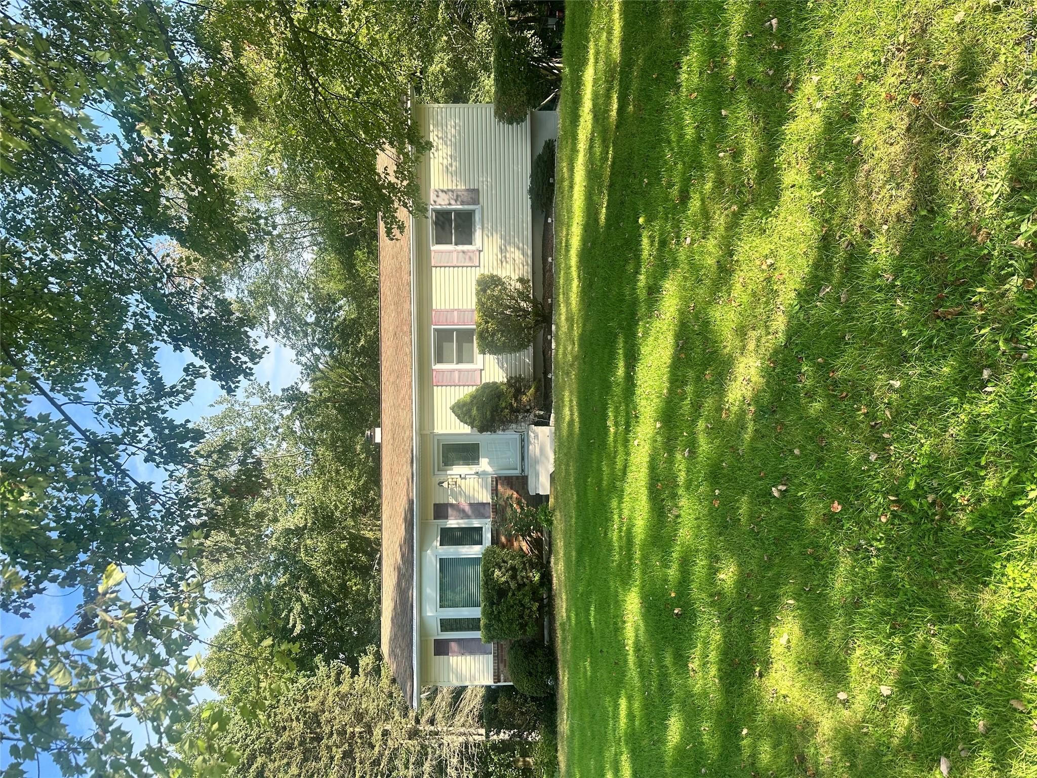 9 Elizabeth Drive Property Photo 1