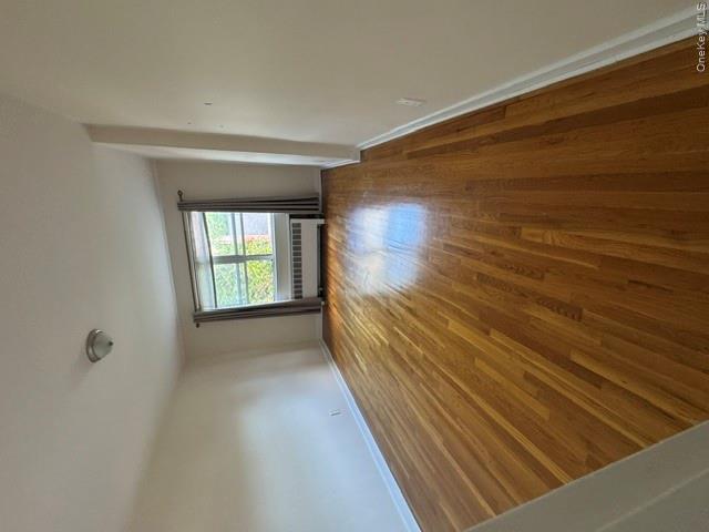 6131 185th Street 2fl Property Photo 4