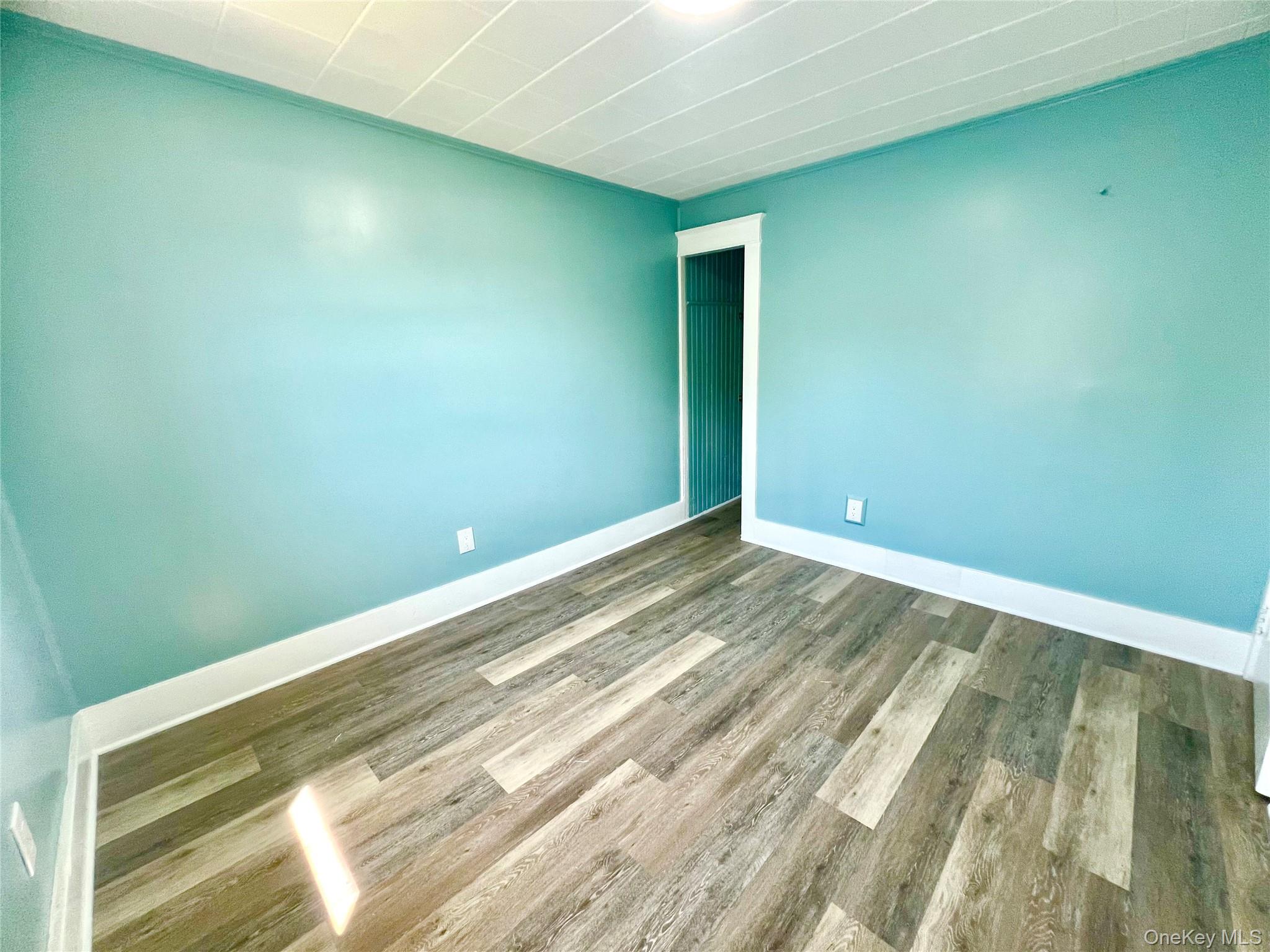 20 W Broome Street 2 Property Photo 16