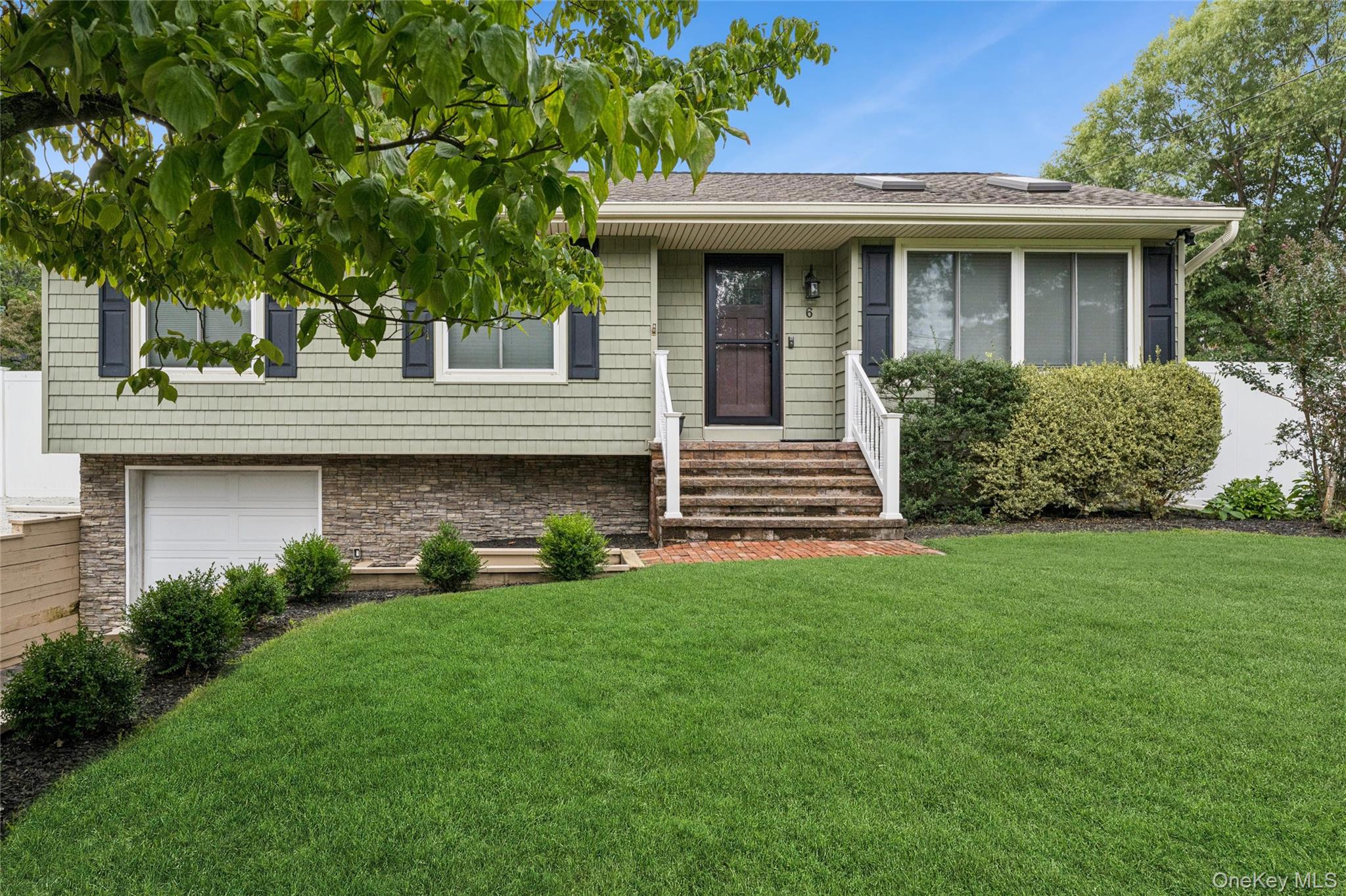 6 Rosewood Road Property Photo 4