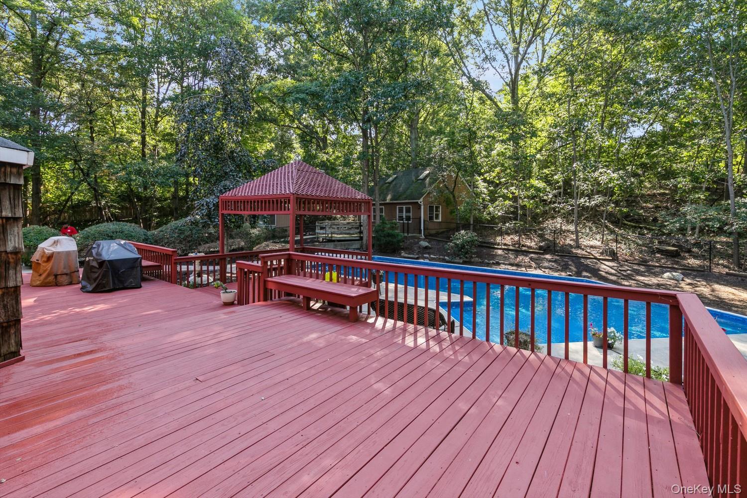 24 Kastal Drive Property Photo 40