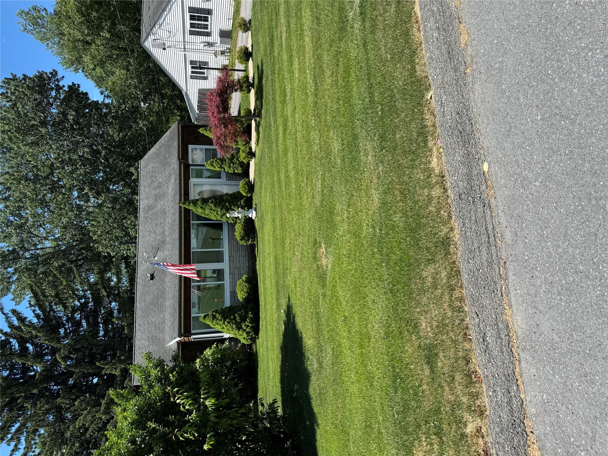 10 Forshee Street Property Photo 2