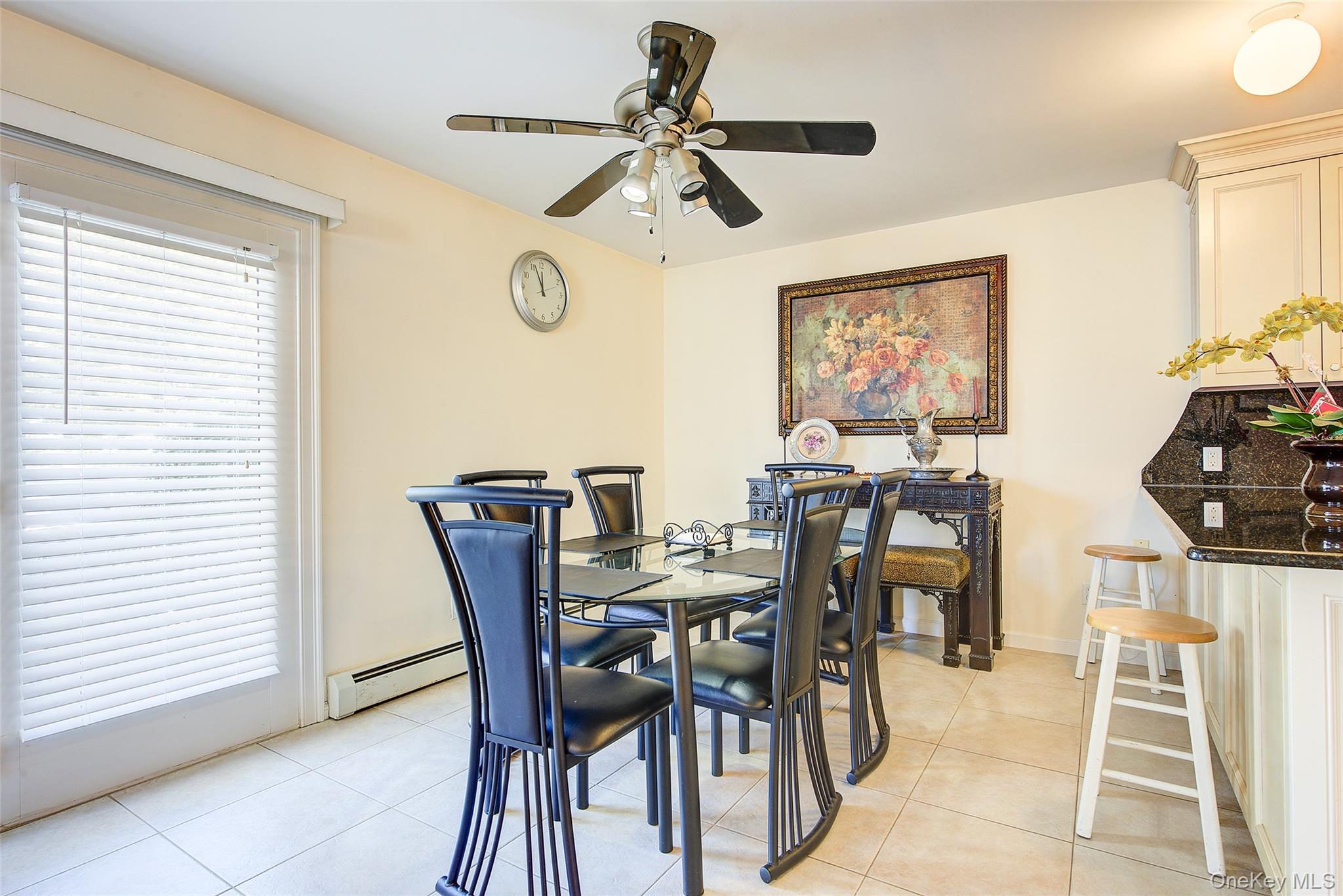 64 Cottage Place Property Photo 15