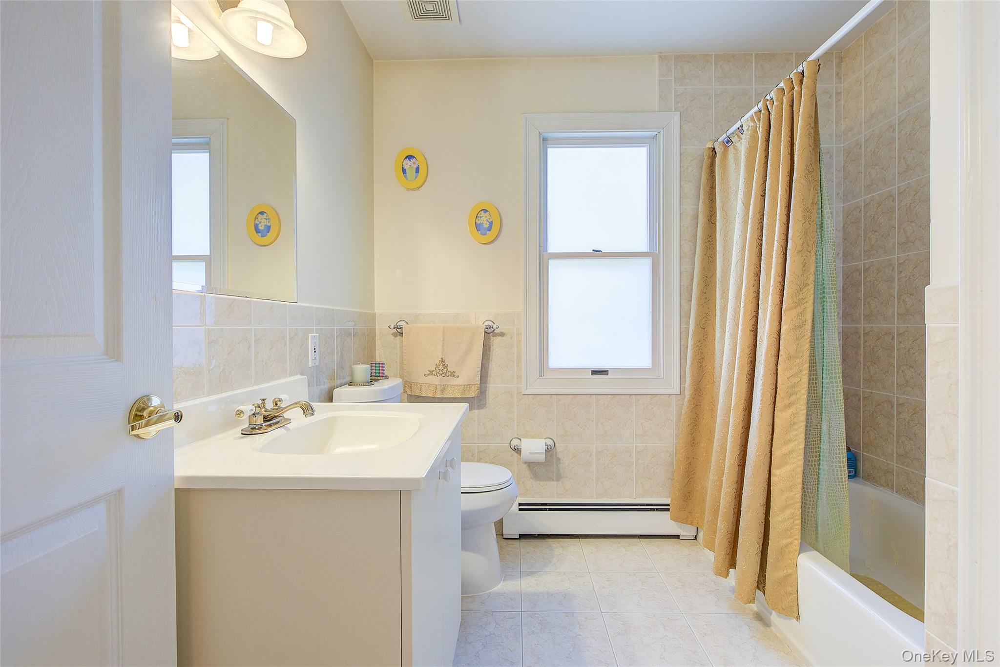 64 Cottage Place Property Photo 26