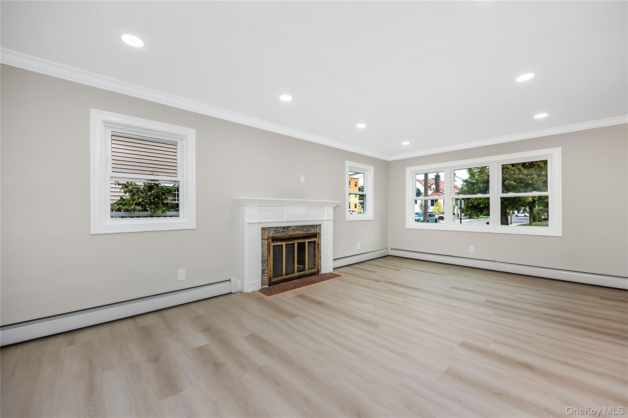 35 Park Boulevard Property Photo 16