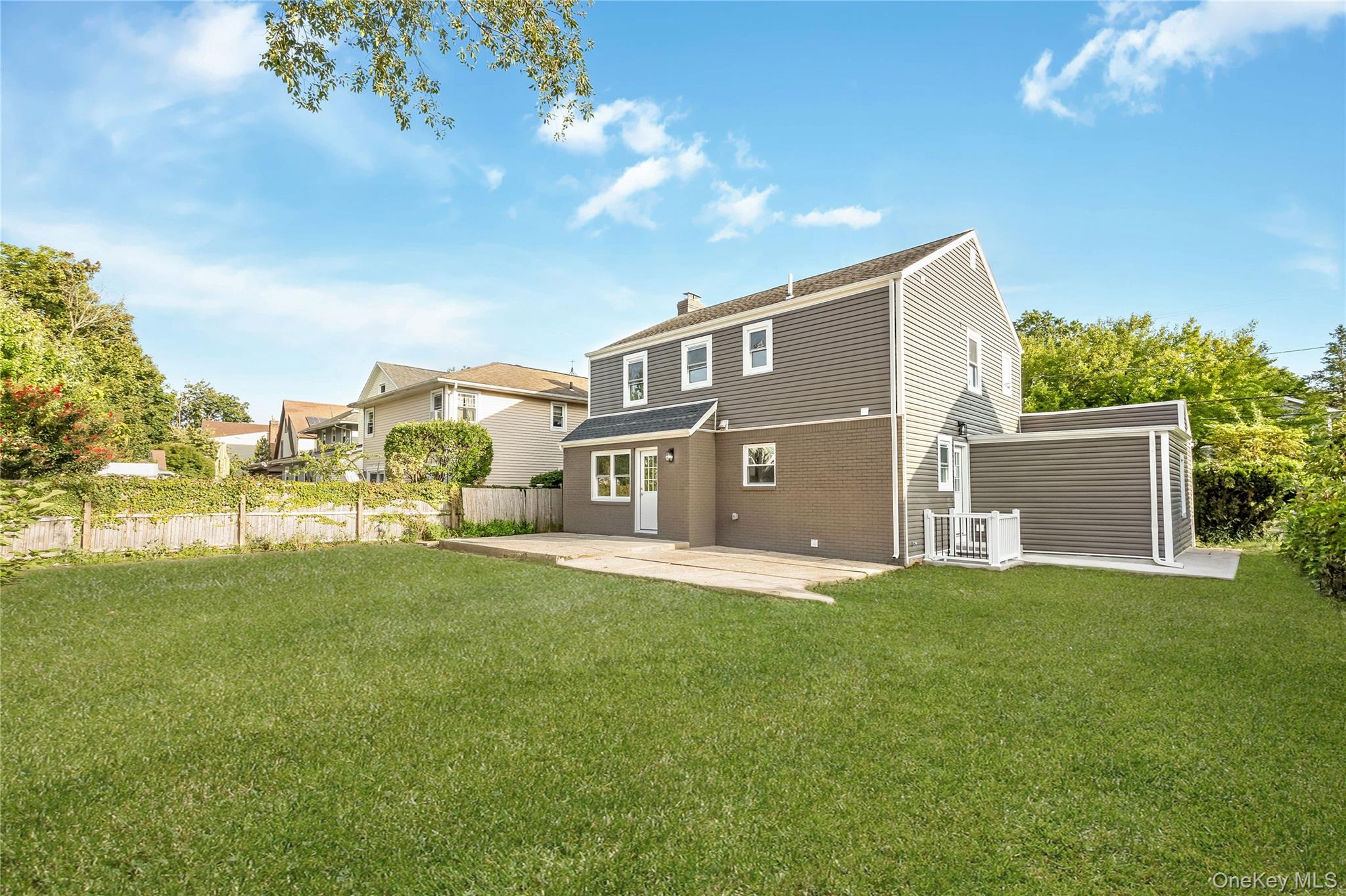 35 Park Boulevard Property Photo 34