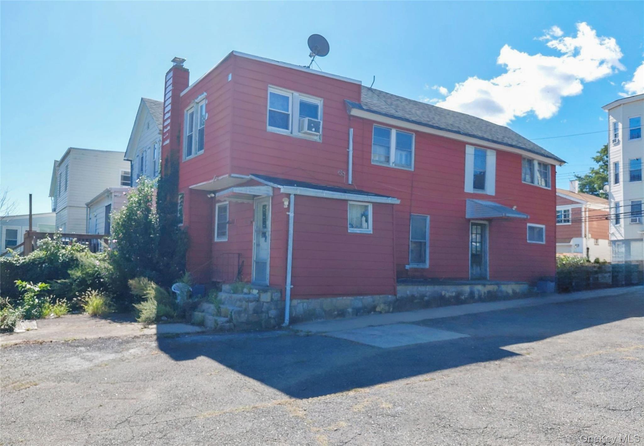 2 Alder Street Property Photo 2
