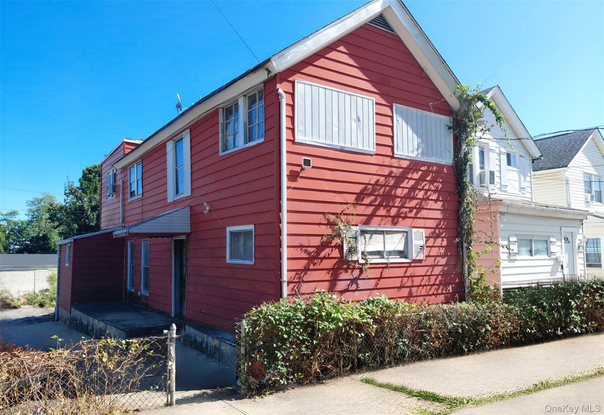 2 Alder Street Property Photo 4