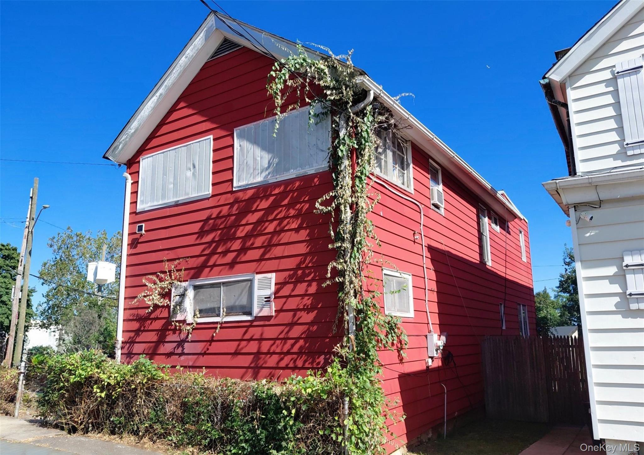 2 Alder Street Property Photo 6
