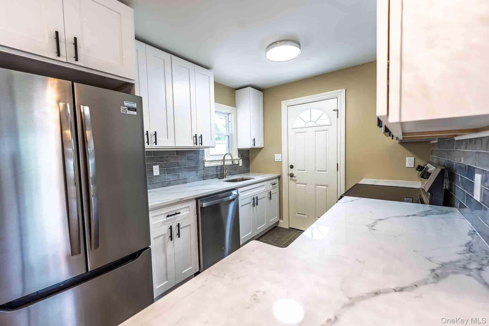 27 Park Lane Property Photo 5