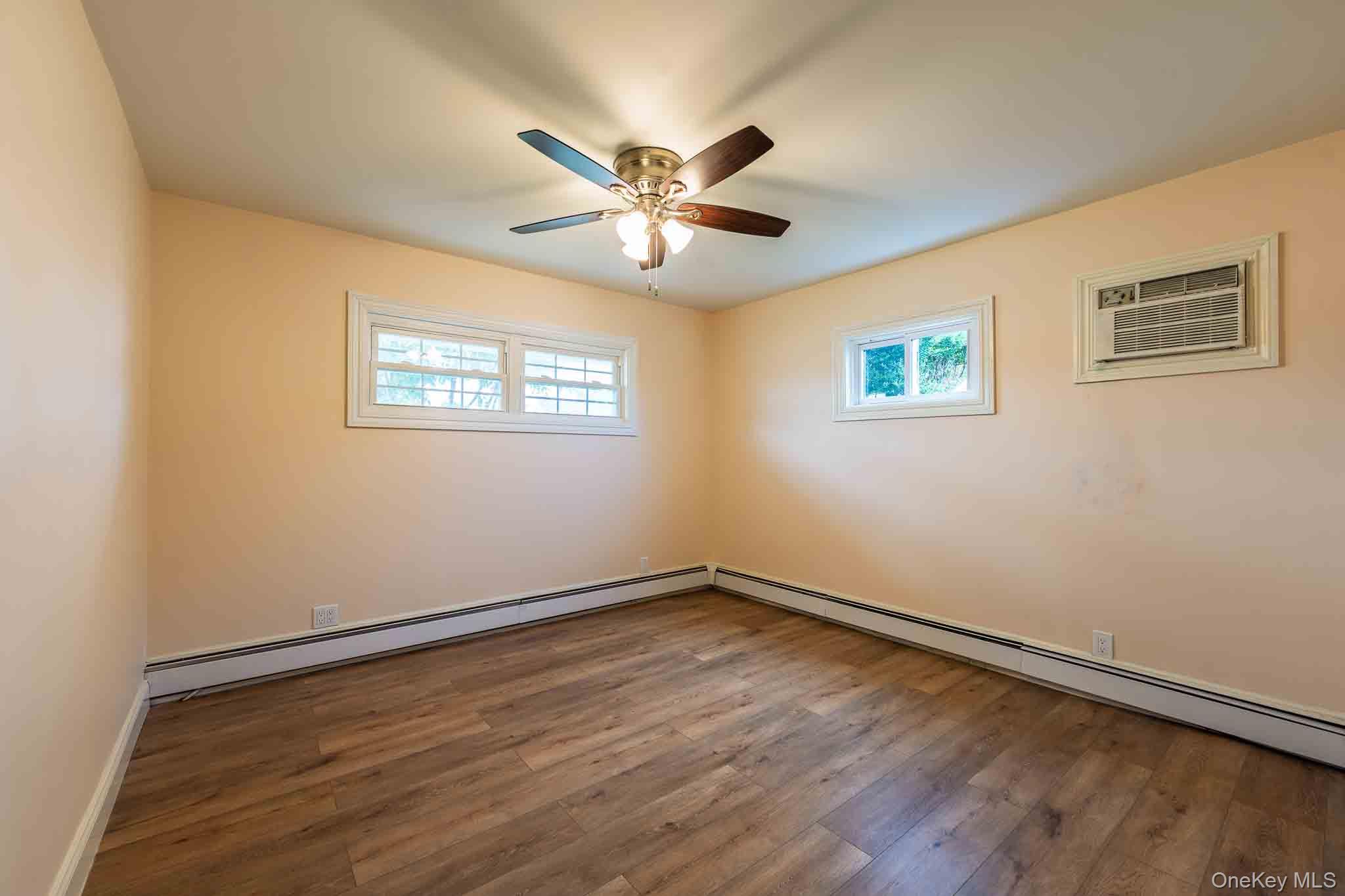 27 Park Lane Property Photo 12