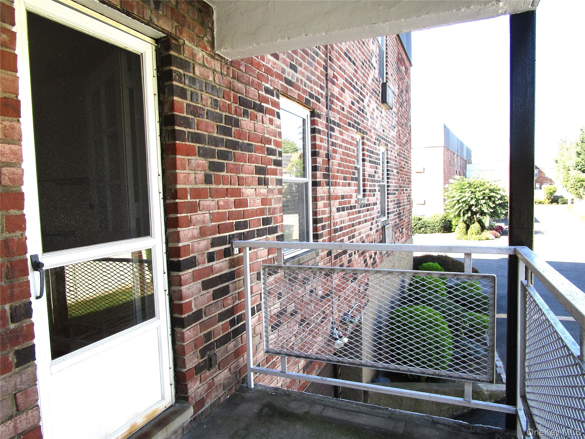 40 Daley Place 127 Property Photo 27
