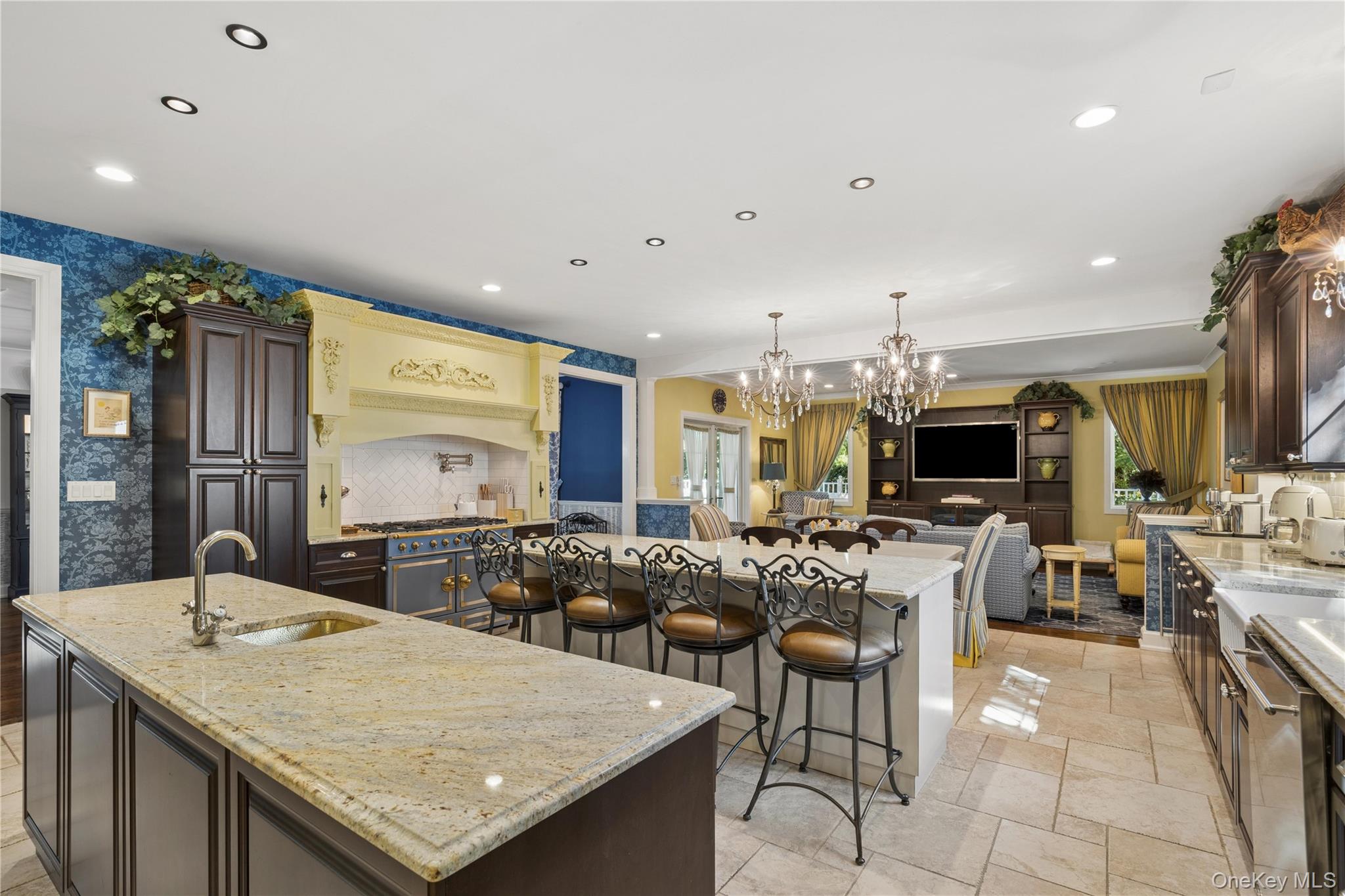14 Esmond Avenue Property Photo 12