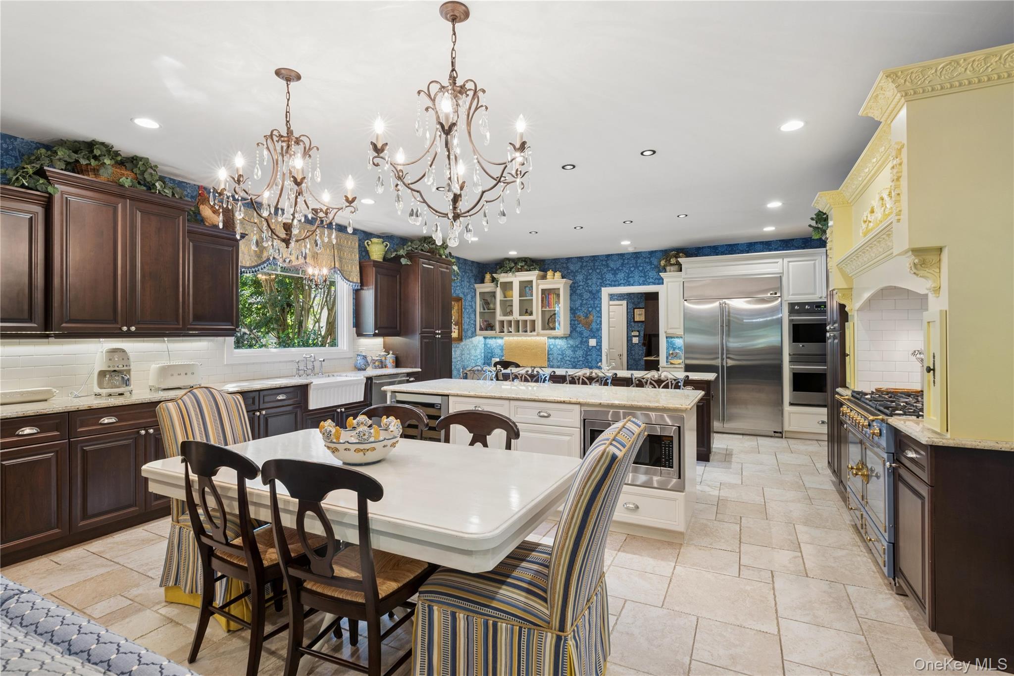 14 Esmond Avenue Property Photo 14