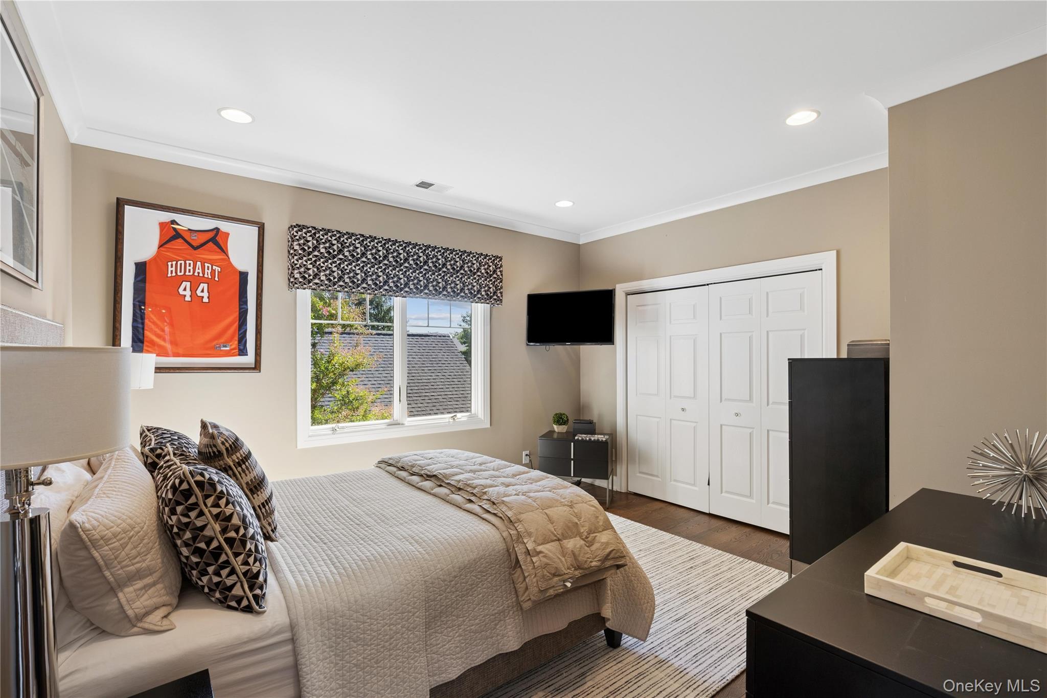 14 Esmond Avenue Property Photo 21