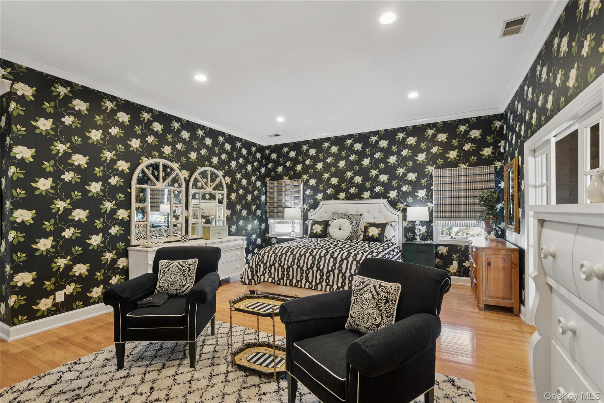 14 Esmond Avenue Property Photo 24