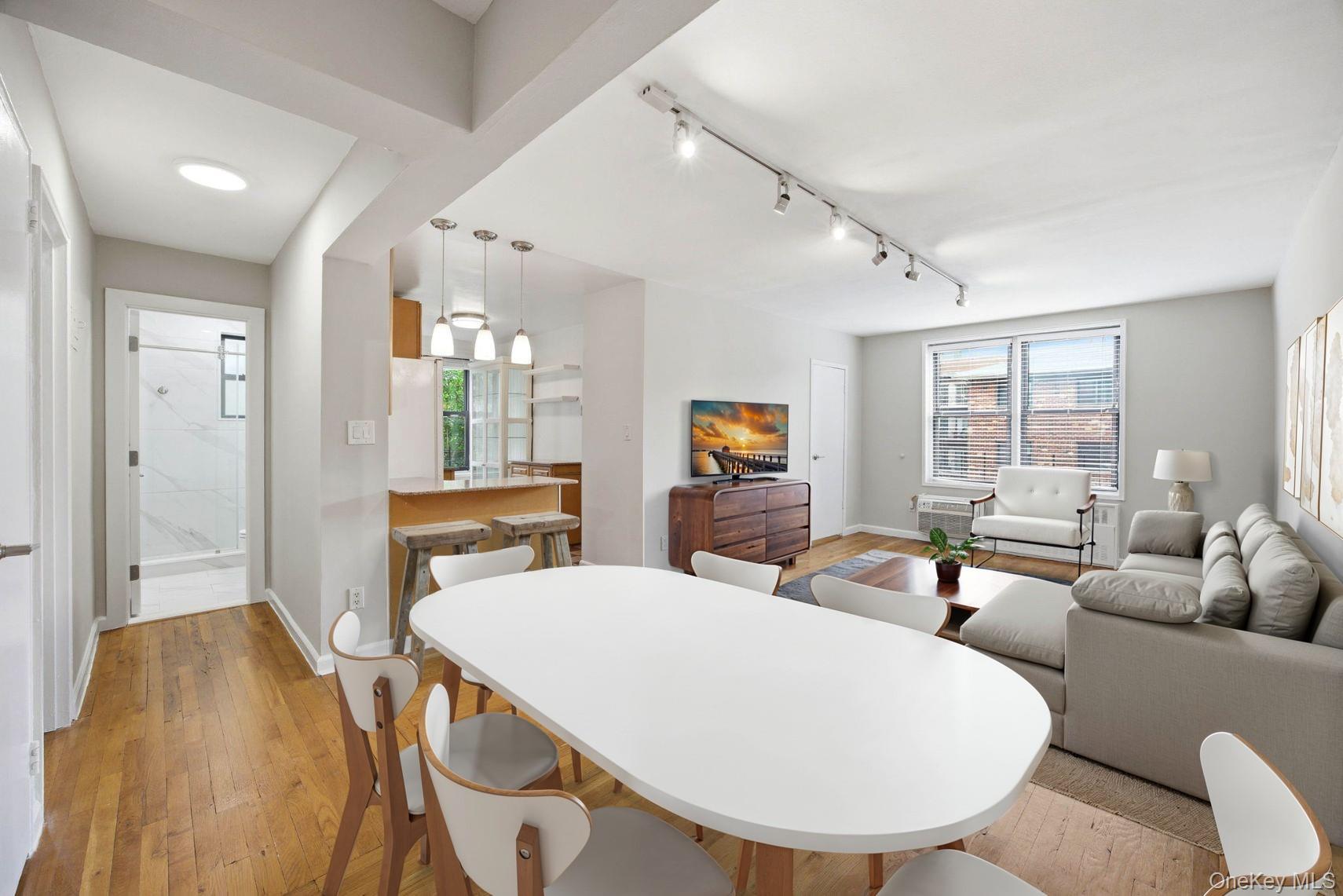 25-34 Crescent Street 2k Property Photo 1