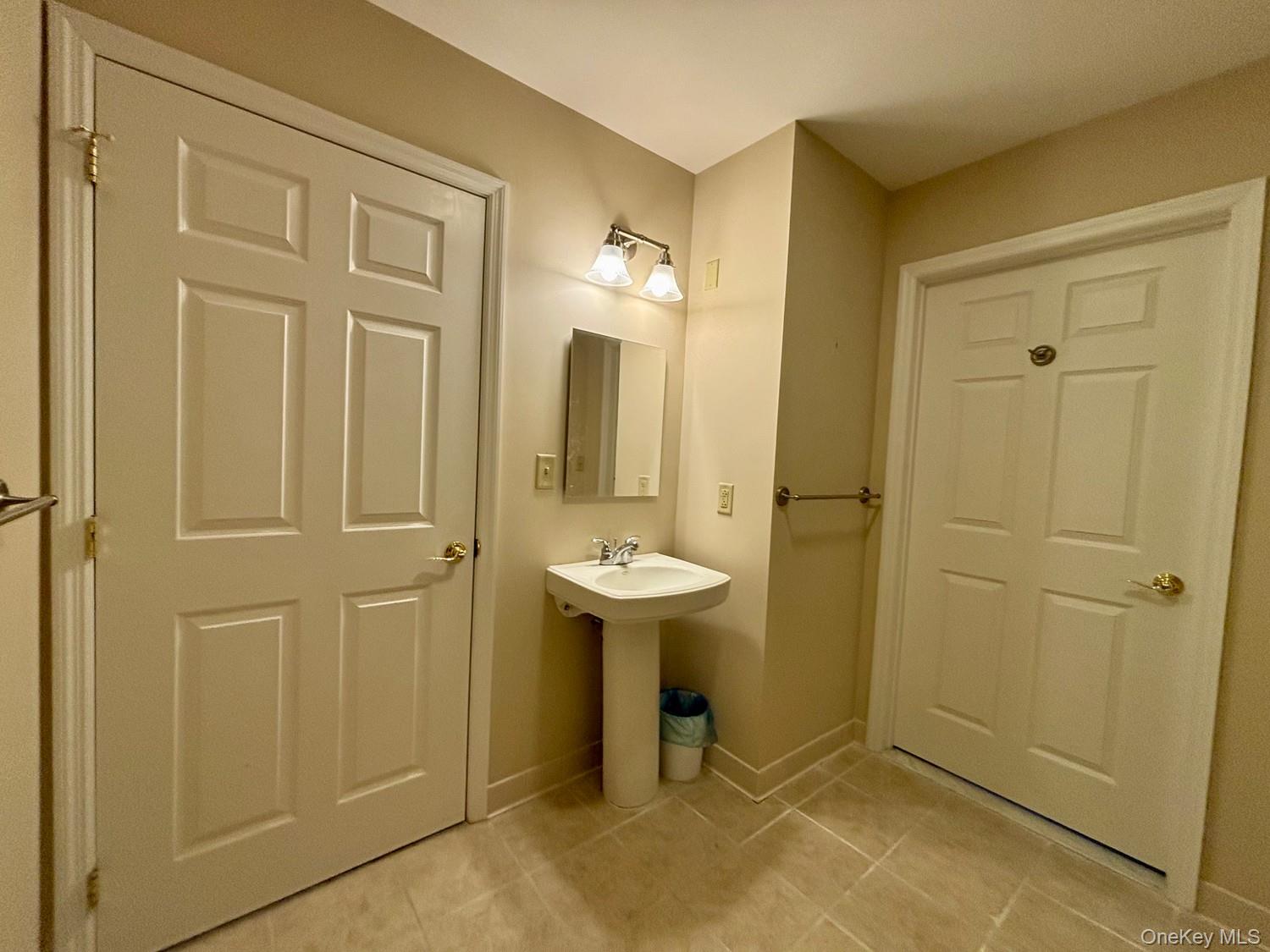 311 Sutton Drive 311 Property Photo 13