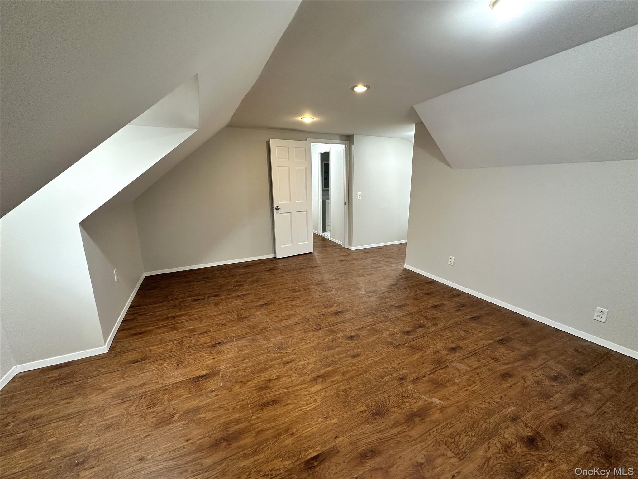 64 E Fenimore Street Property Photo 22