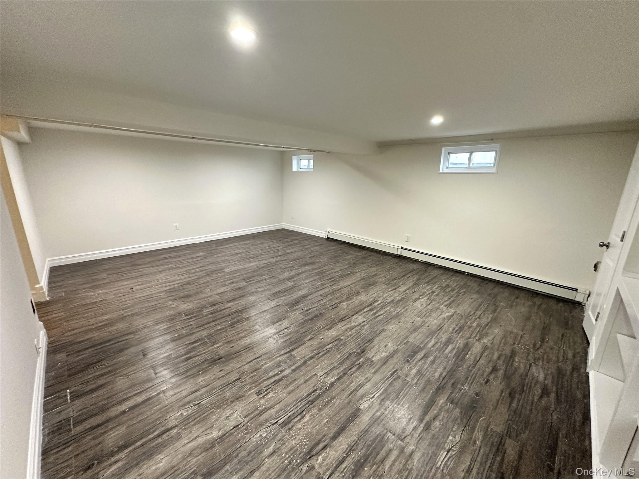 64 E Fenimore Street Property Photo 27