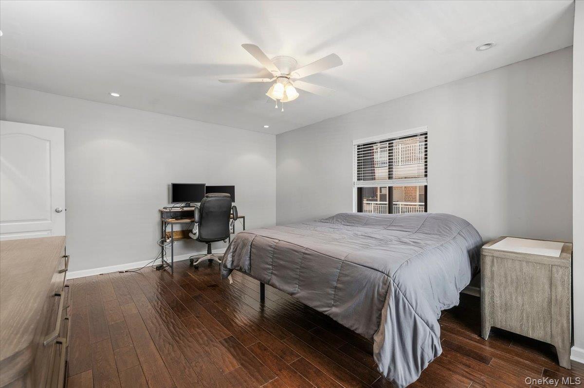 425 Shore Road 2d Property Photo 15