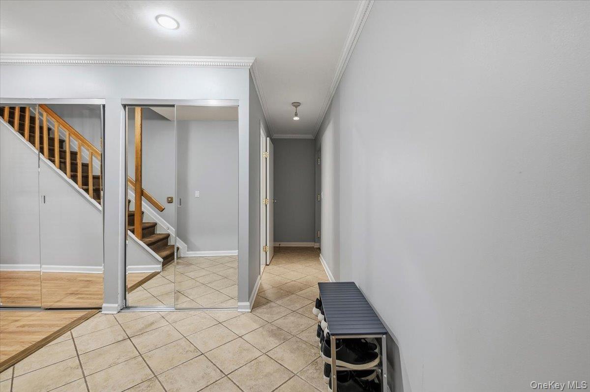 425 Shore Road 2d Property Photo 18