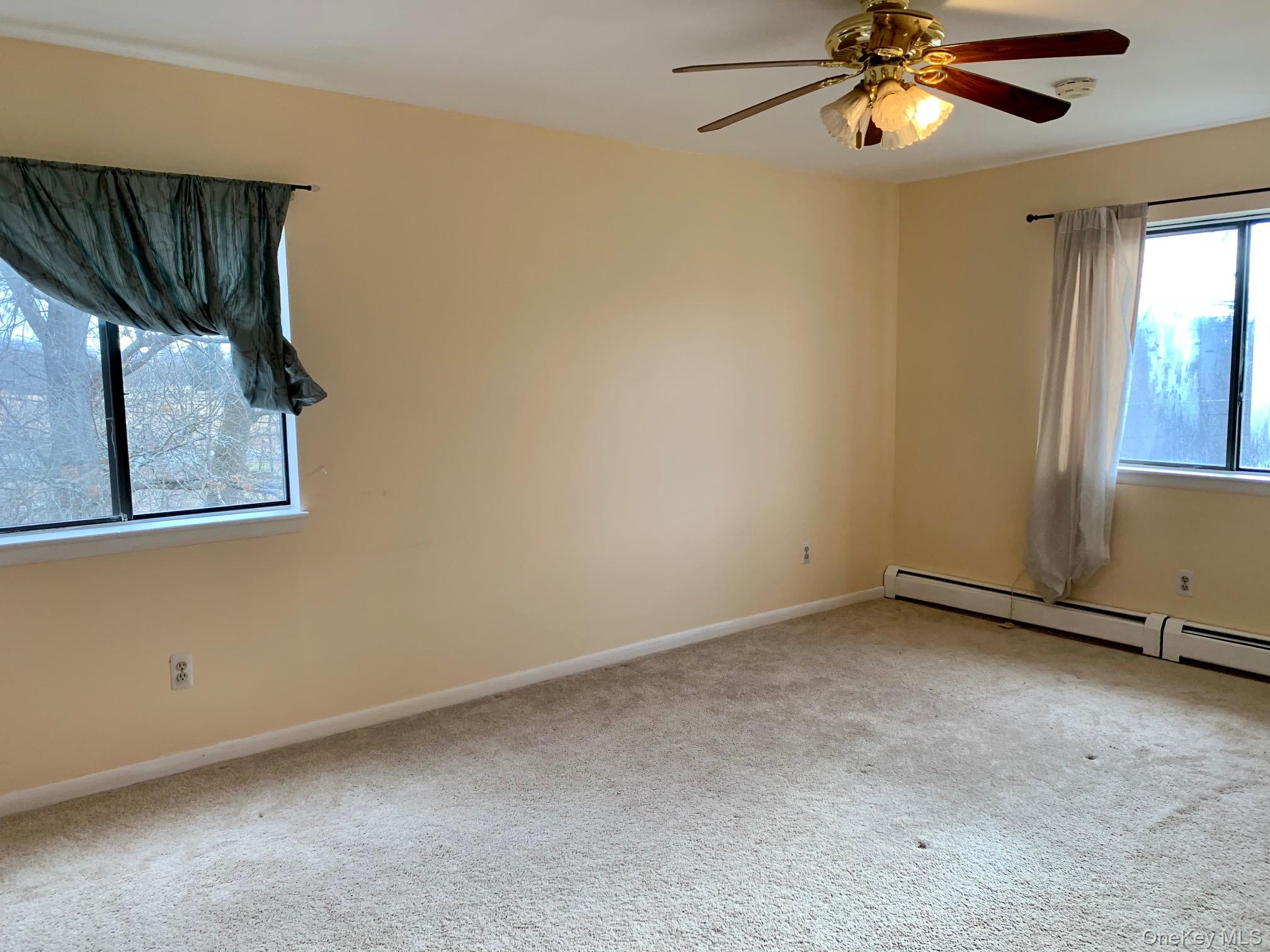 384 Concord Lane Property Photo 17