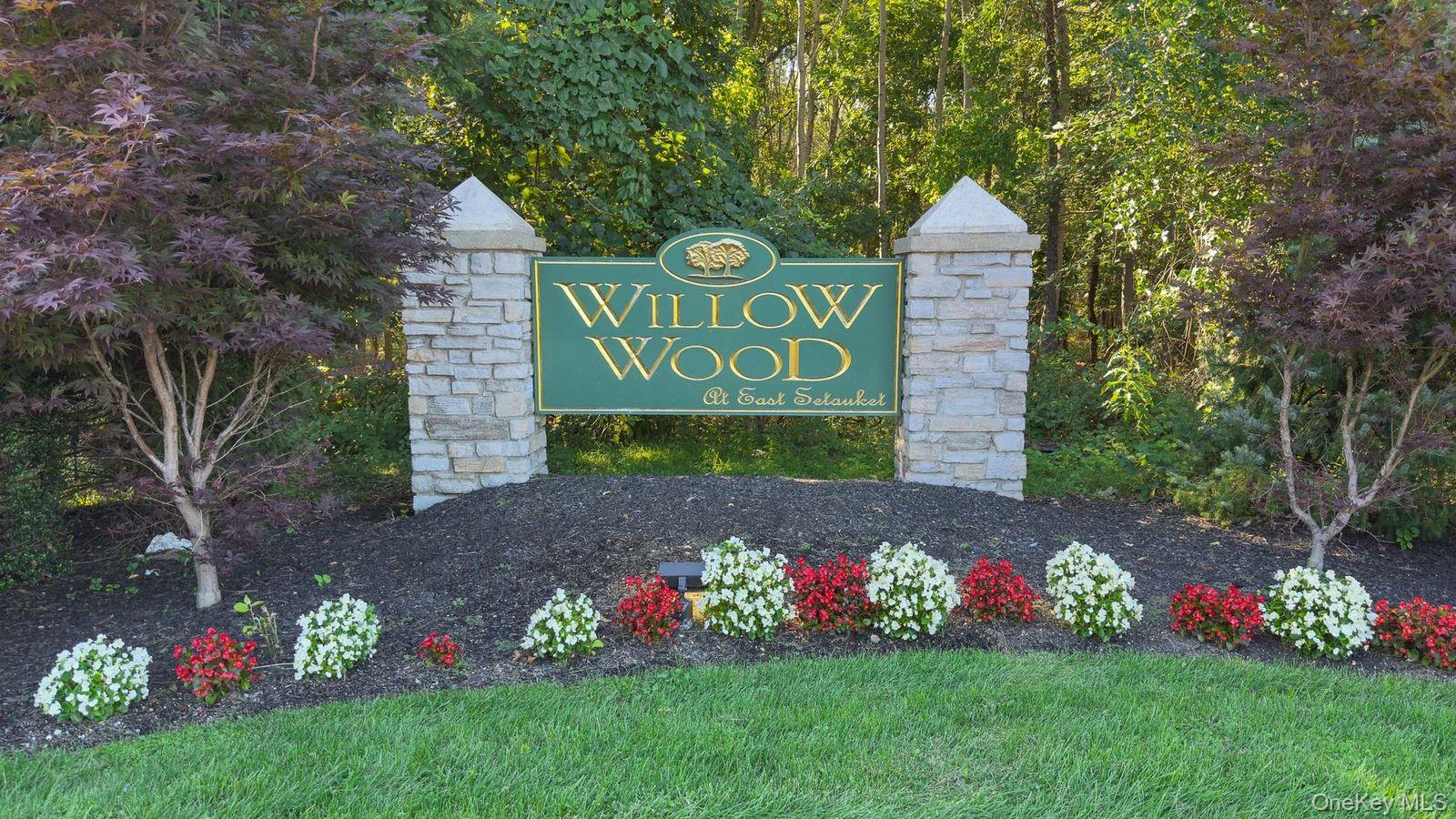31 Willow Wood Drive Property Photo 2