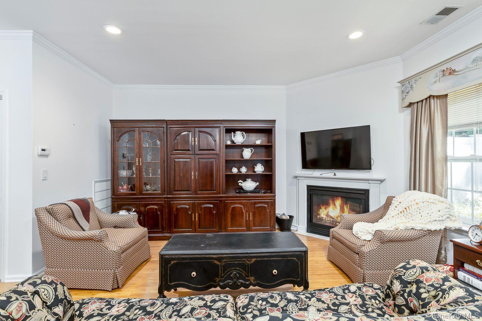 31 Willow Wood Drive Property Photo 16
