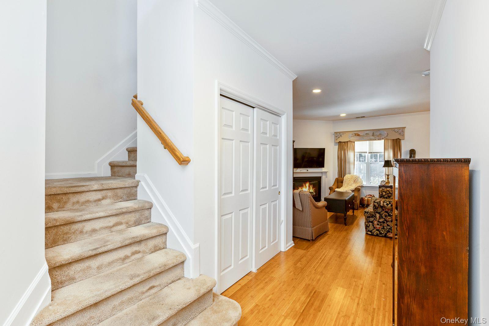 31 Willow Wood Drive Property Photo 17