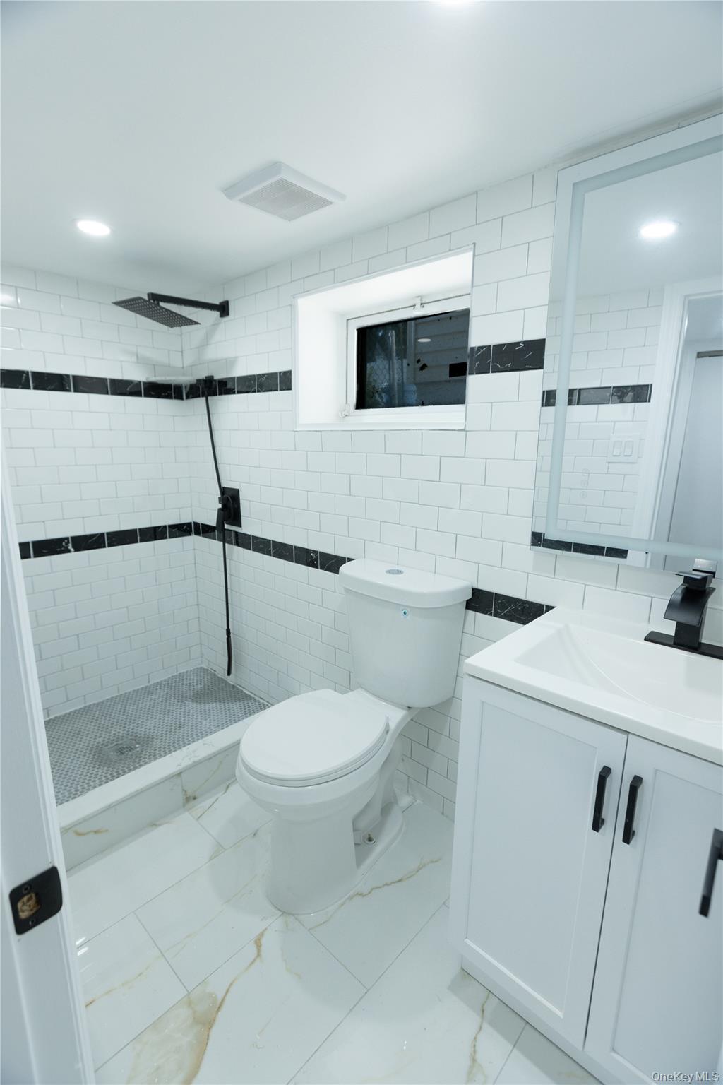 10910 175th Street Property Photo 10
