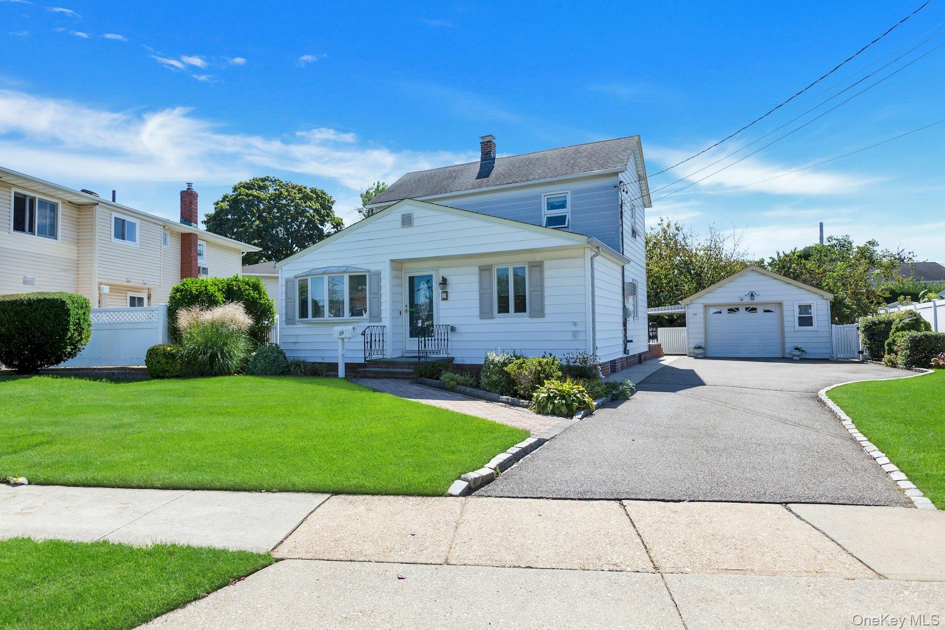 59 11th Street Property Photo 1