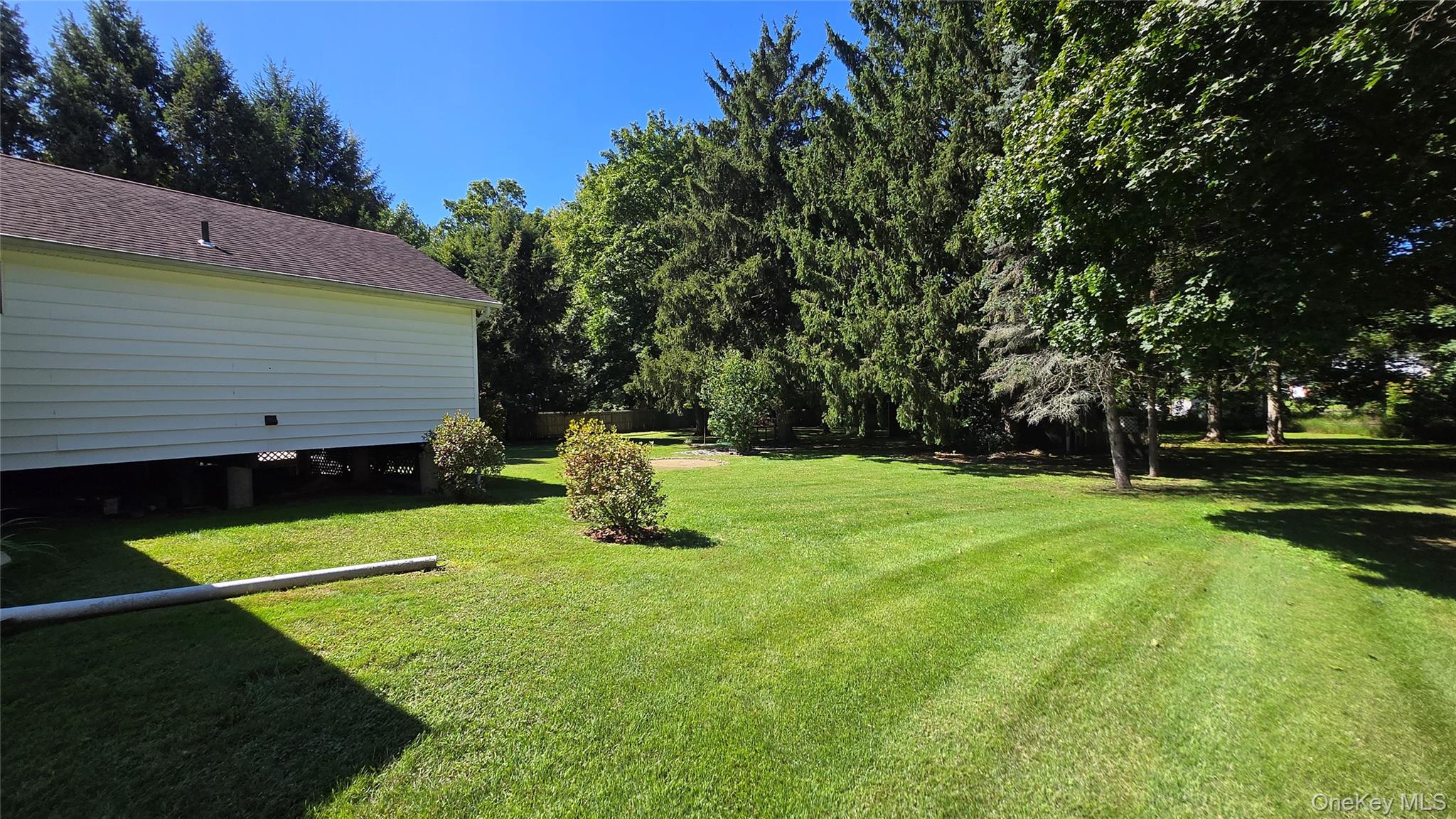 29 Kinry Road Property Photo 3