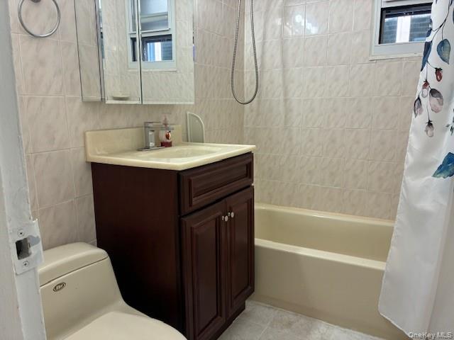 241-20 Northern Blvd 2c Property Photo 8
