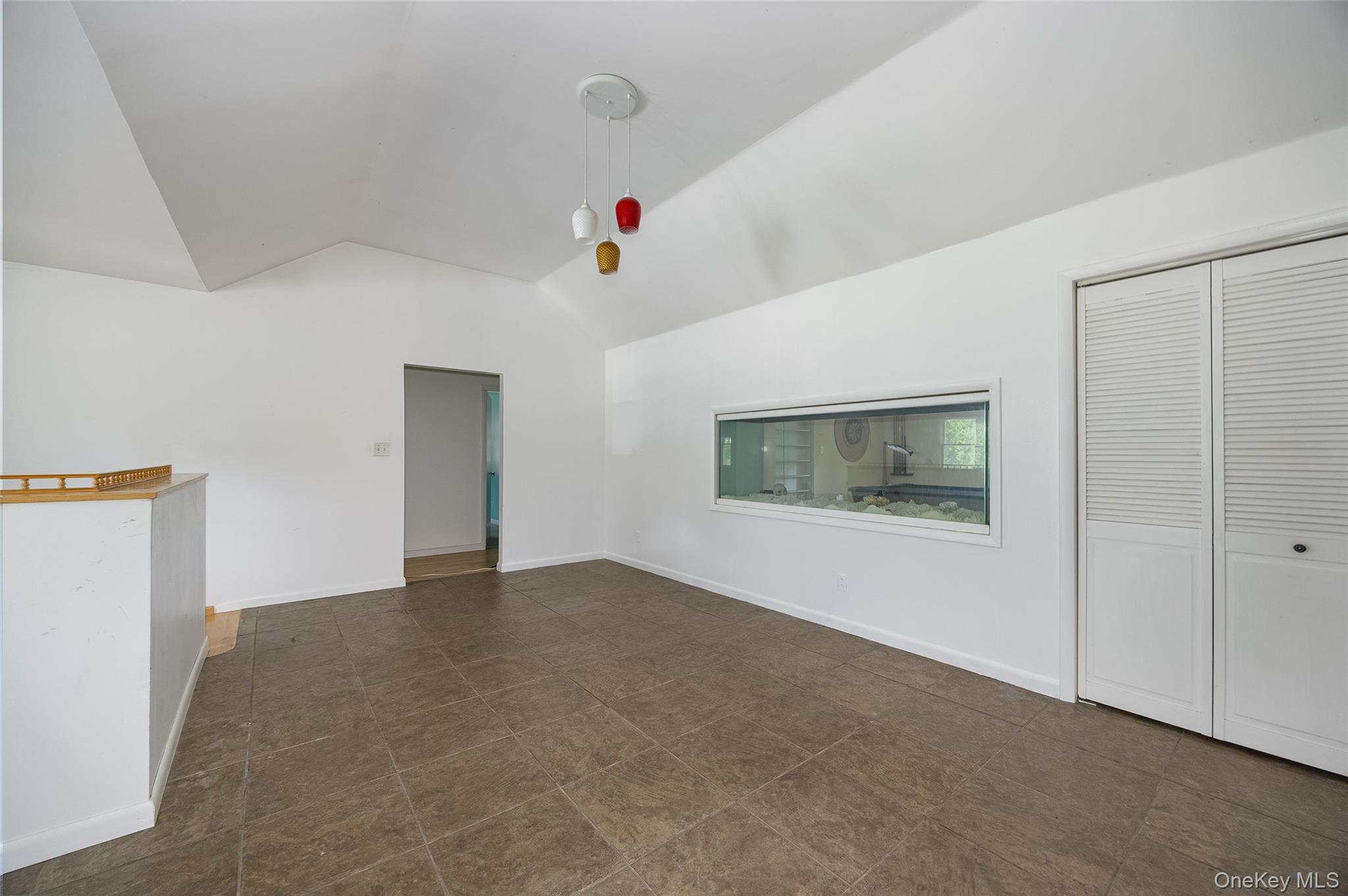 226 Charwill Drive Property Photo 3