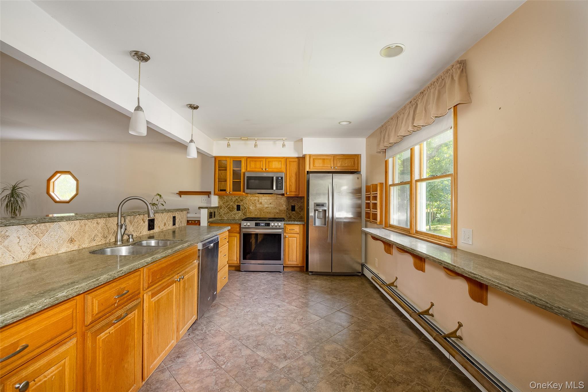 226 Charwill Drive Property Photo 4