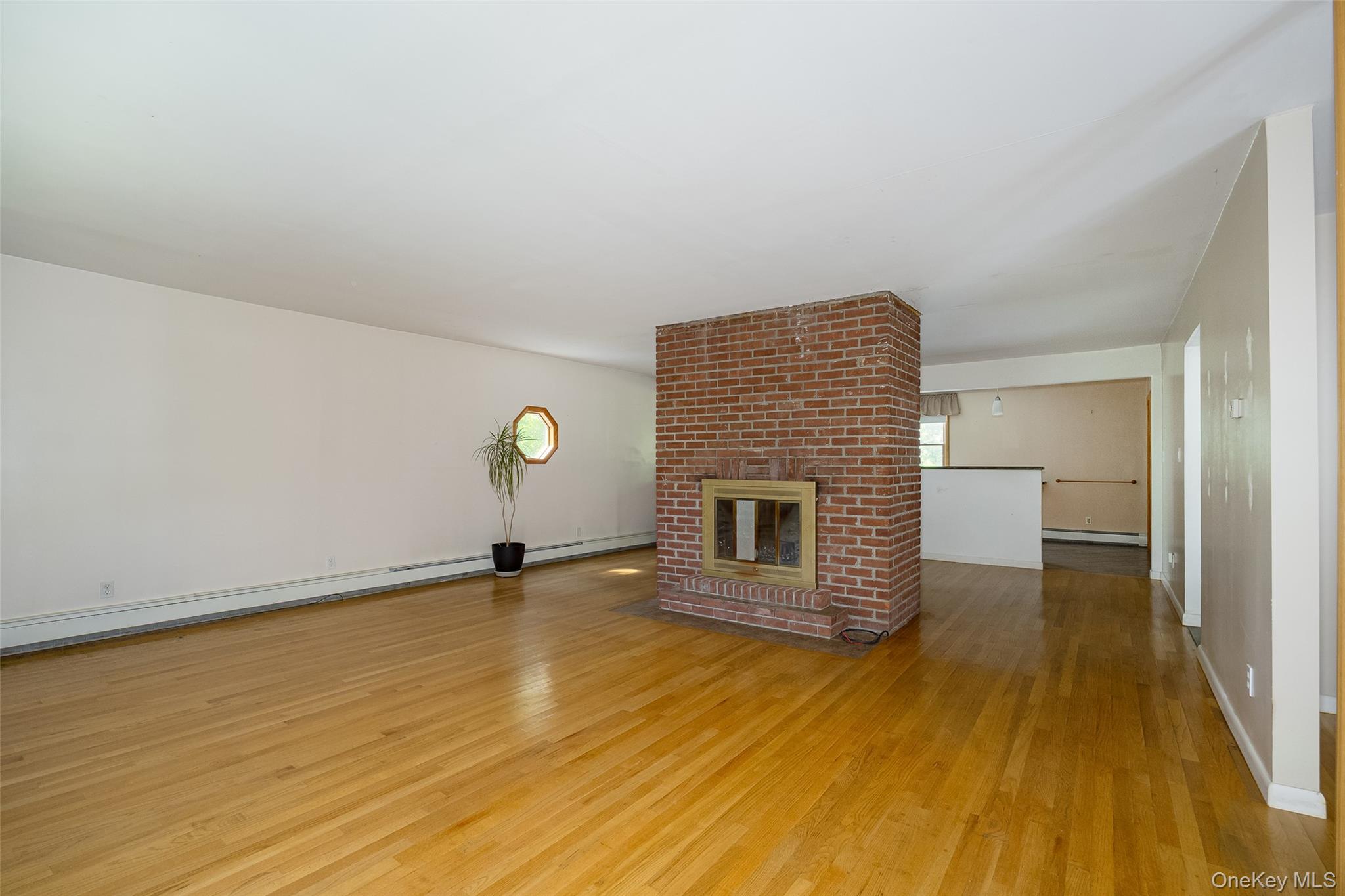 226 Charwill Drive Property Photo 8