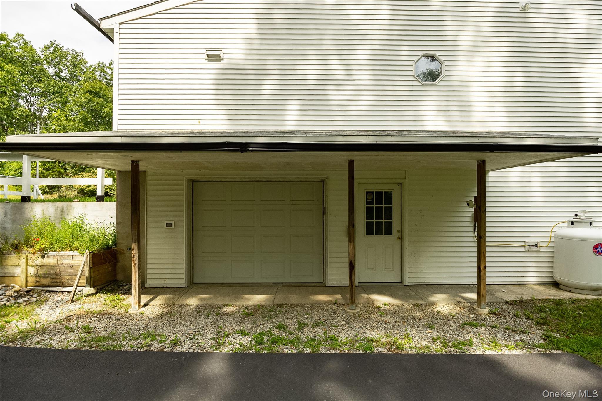 226 Charwill Drive Property Photo 39