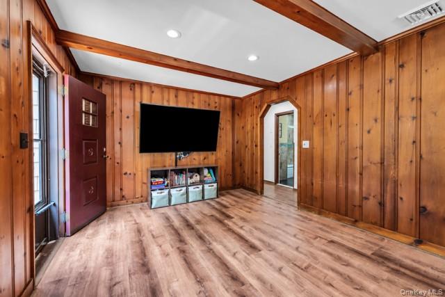 17 Hawkins Lane Property Photo 9