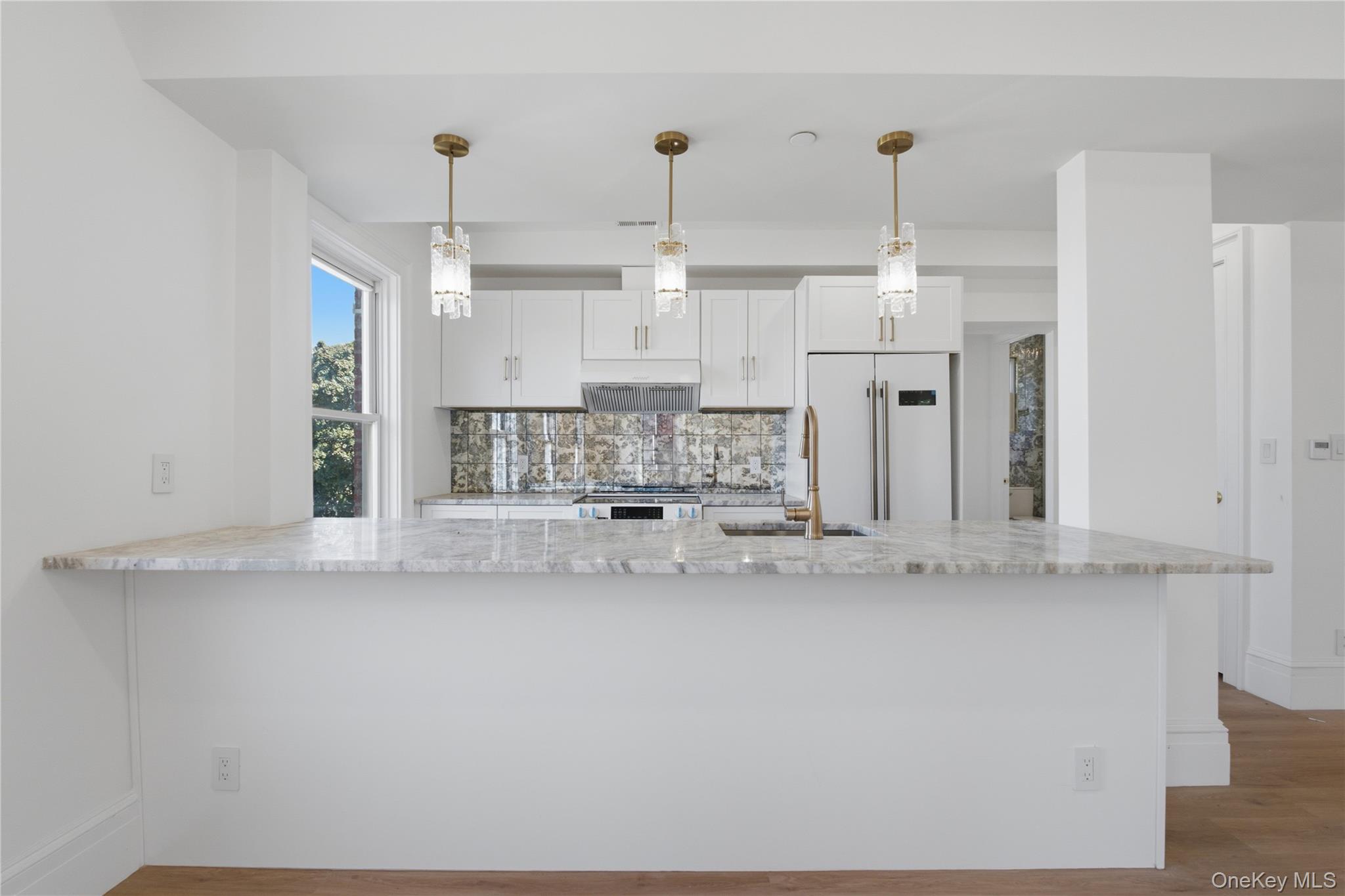 35 S Broadway 1 Property Photo 3