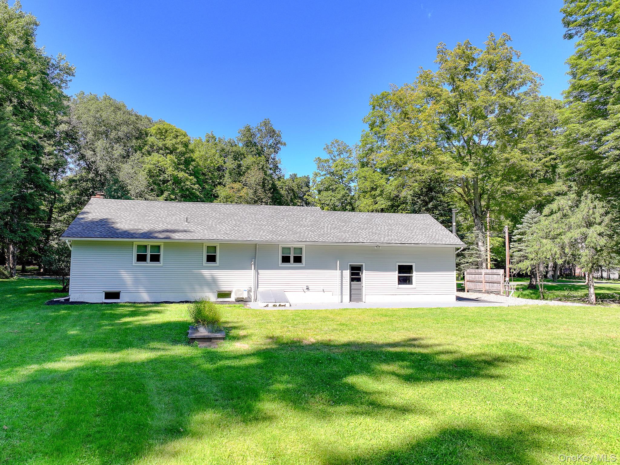 34 Van Buskirk Road Property Photo 4