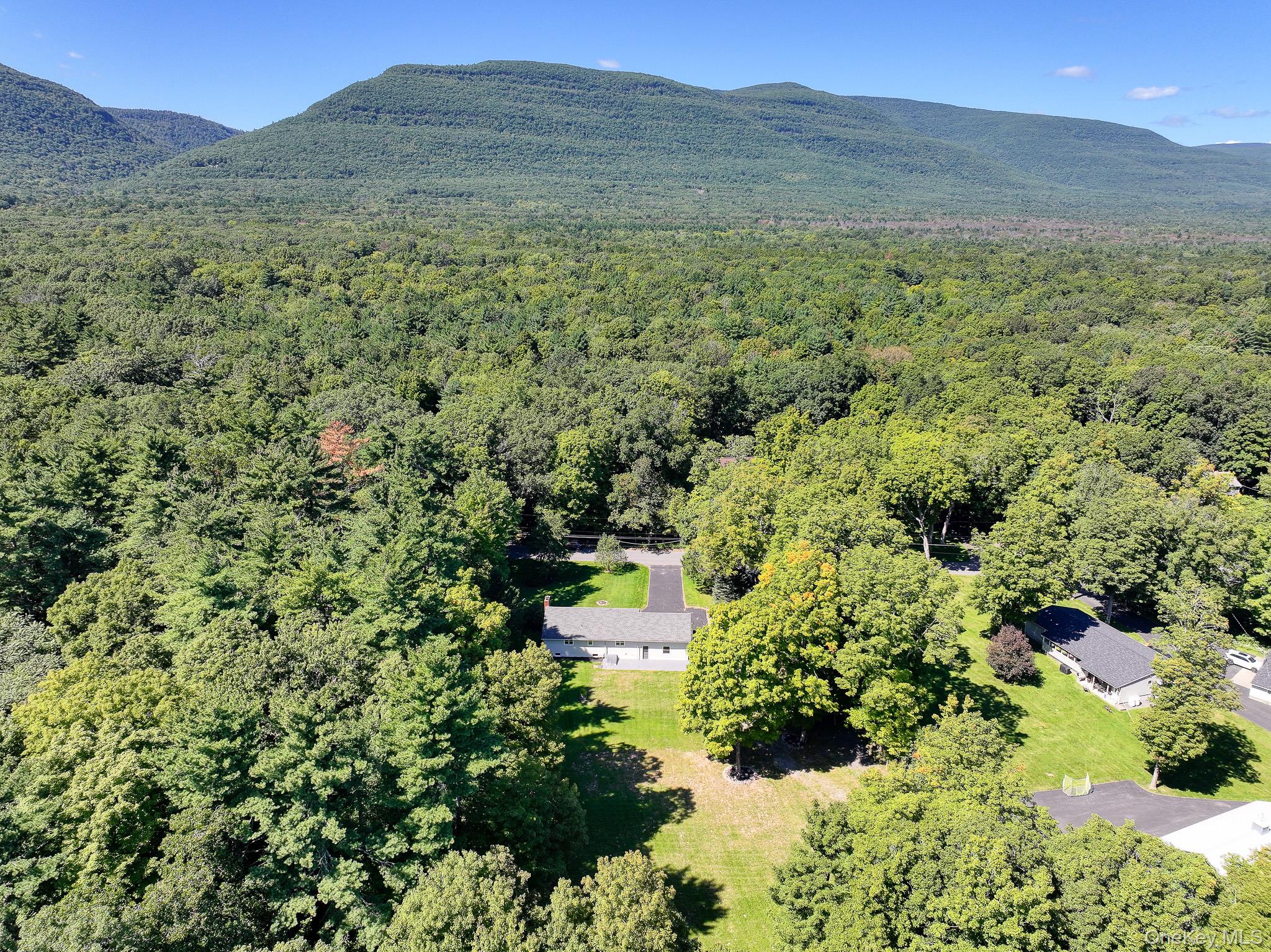 34 Van Buskirk Road Property Photo 7