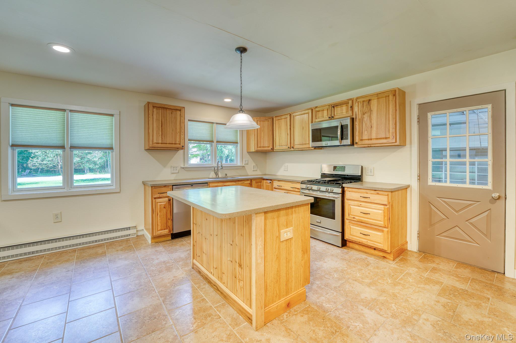 34 Van Buskirk Road Property Photo 11