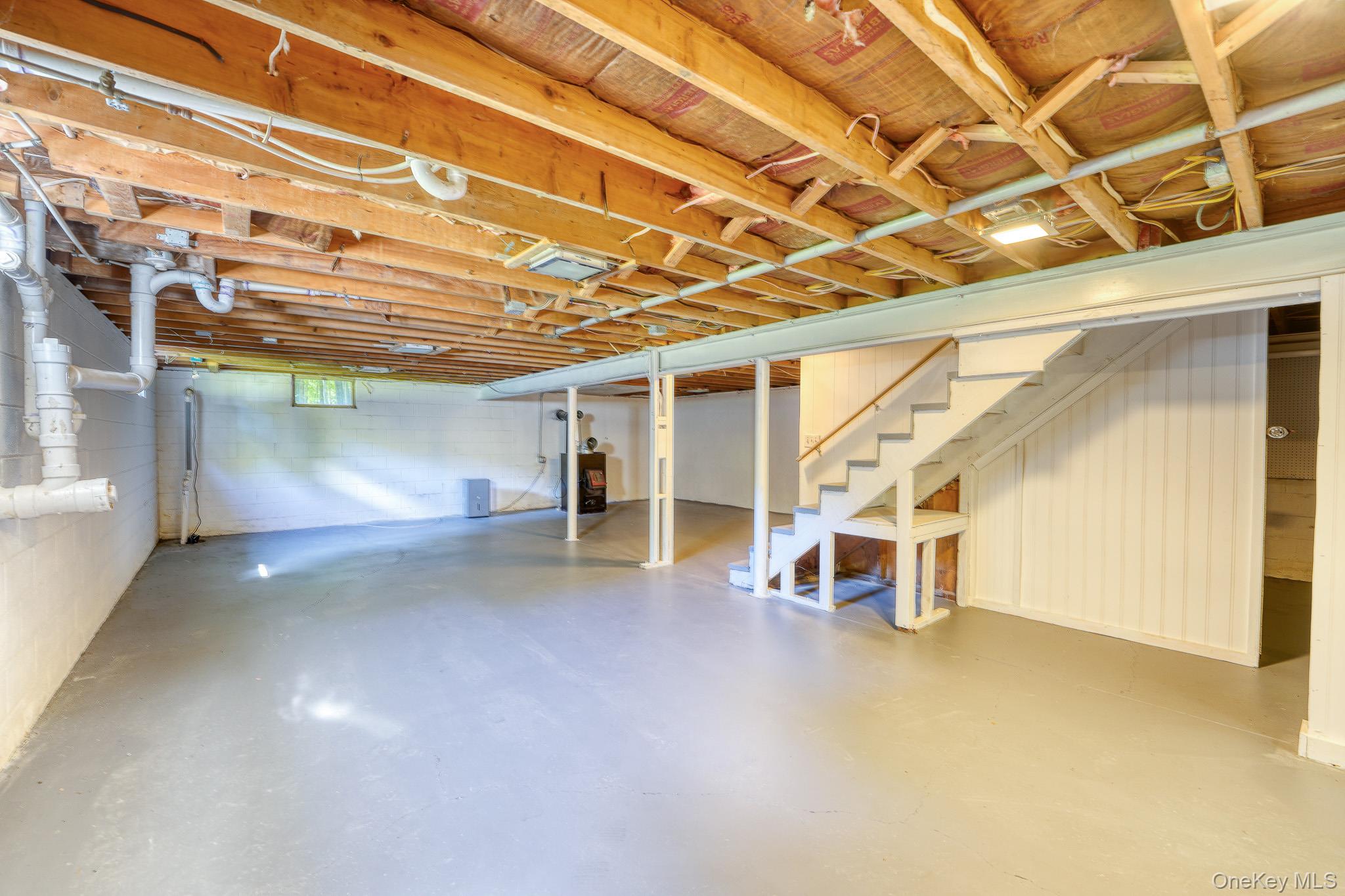 34 Van Buskirk Road Property Photo 24