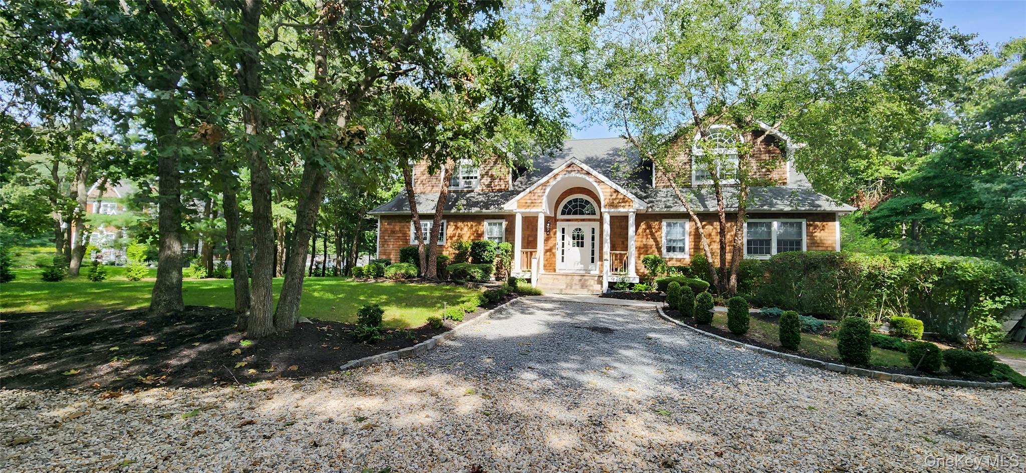 5 Emily Court Property Photo 2