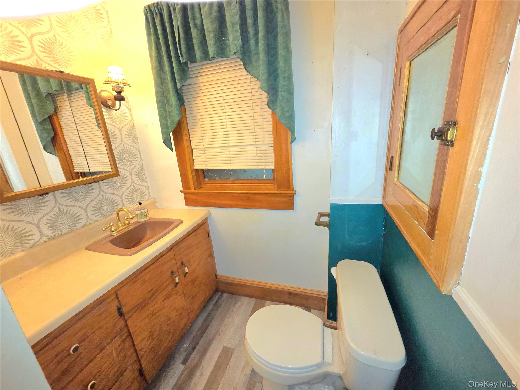 16 Church Road Property Photo 12
