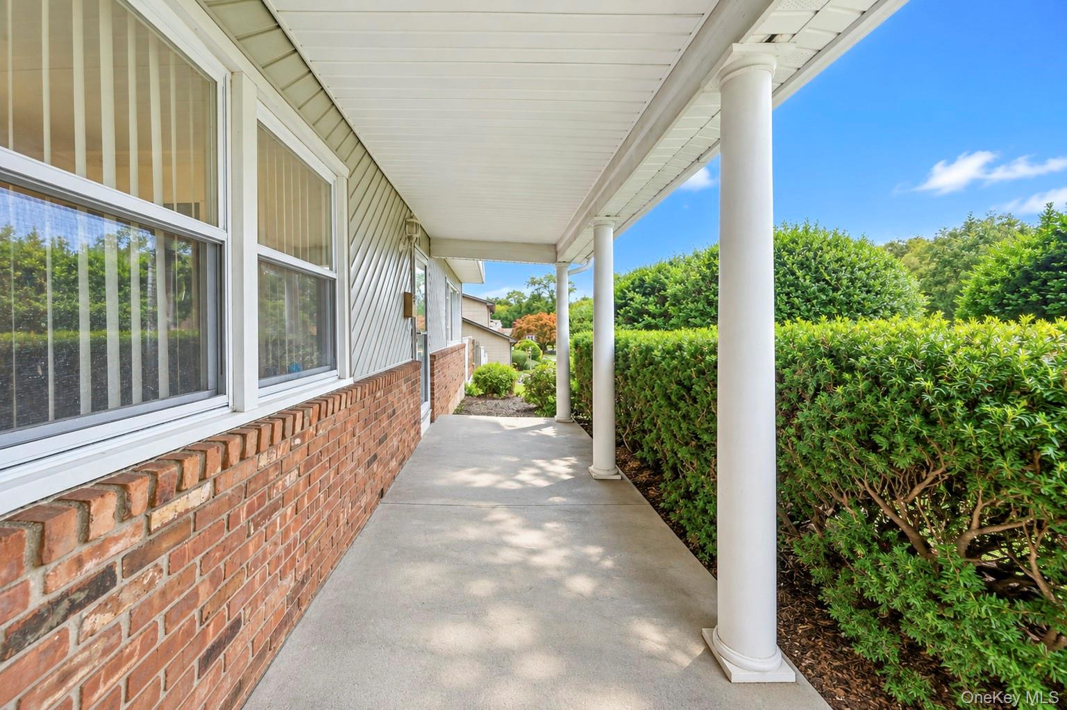 38 Waterford Drive Property Photo 4