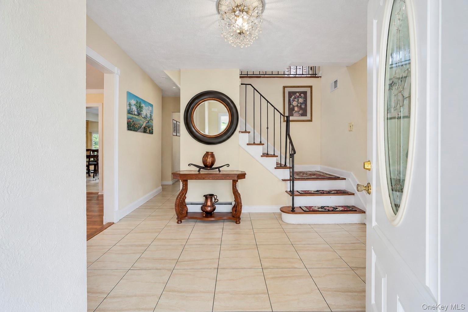38 Waterford Drive Property Photo 5