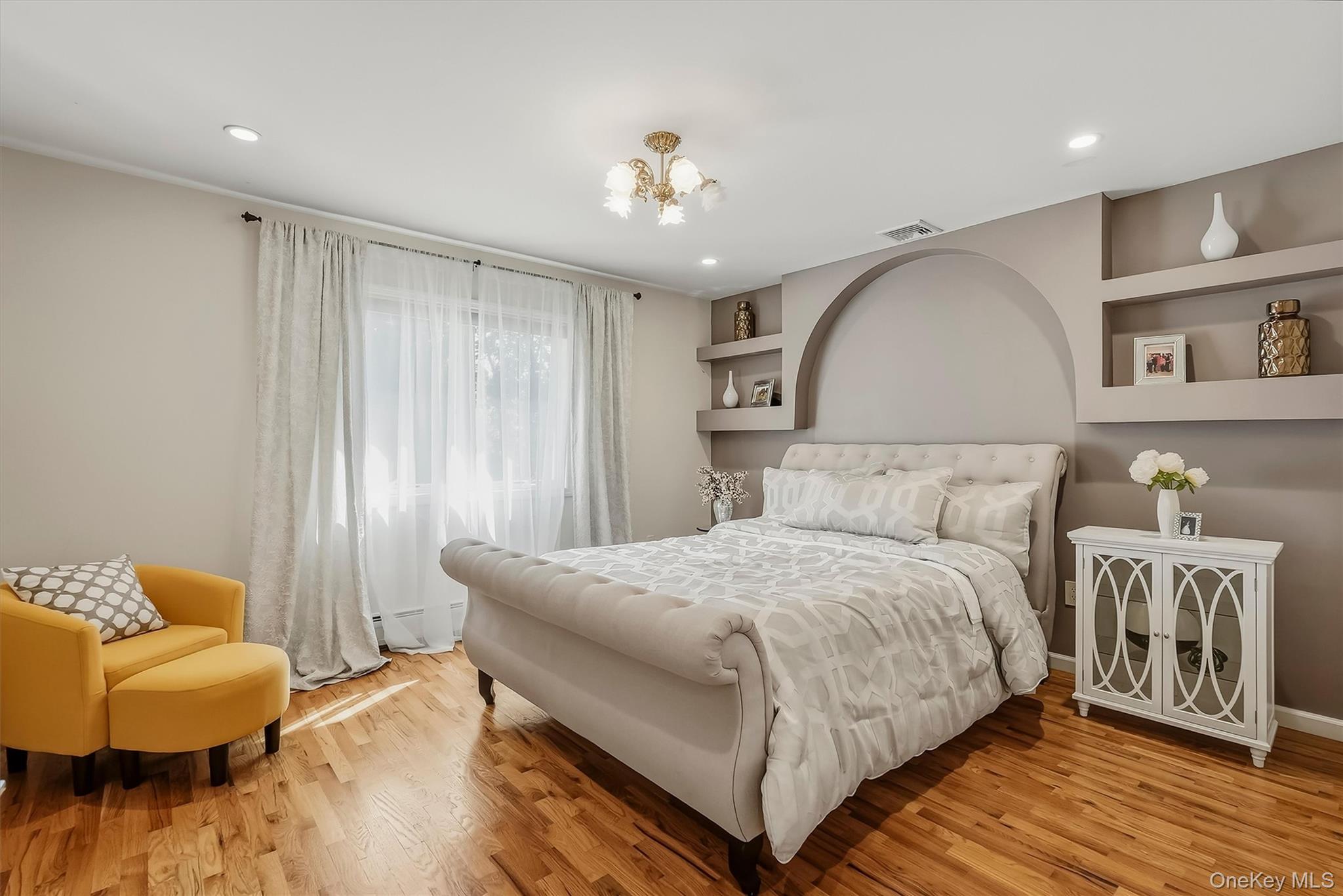 18 King Arthur Court Property Photo 27