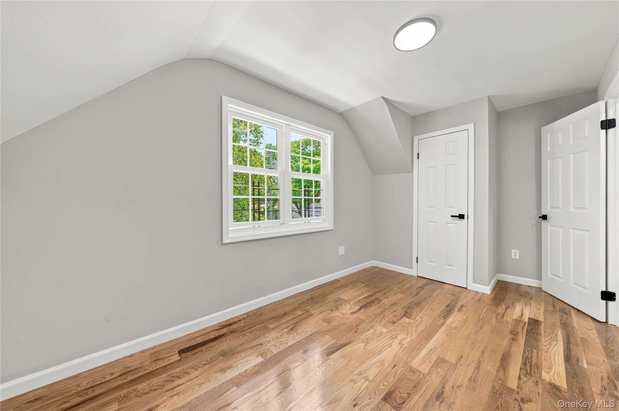 13714 Bedell Street Property Photo 8